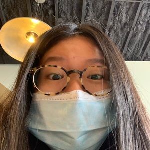 Meet your Posher, Rebecca